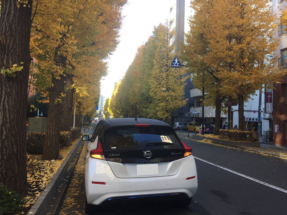 日産リーフ@東京都府中市