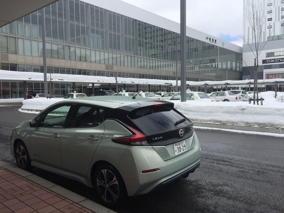 日産リーフ＠旭川駅