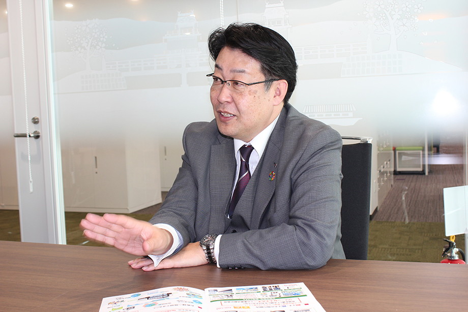 岐阜支社長の林徹也さま