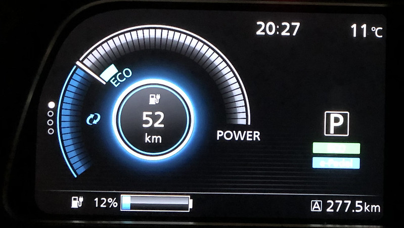 金曜夜　日産リーフ e+（62ｋWh）メーター　暖房ON