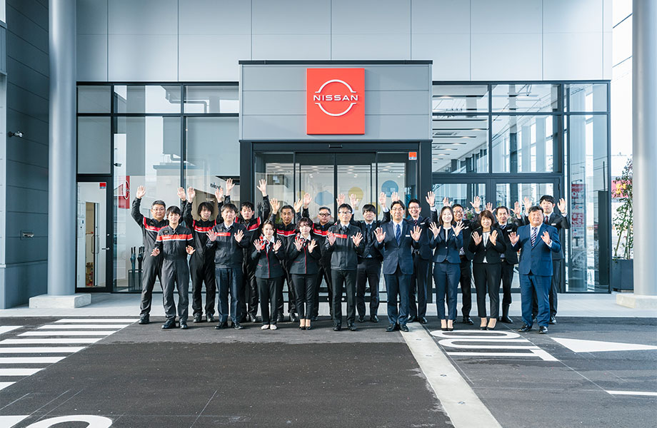 日産サティオ富山　高岡インター店