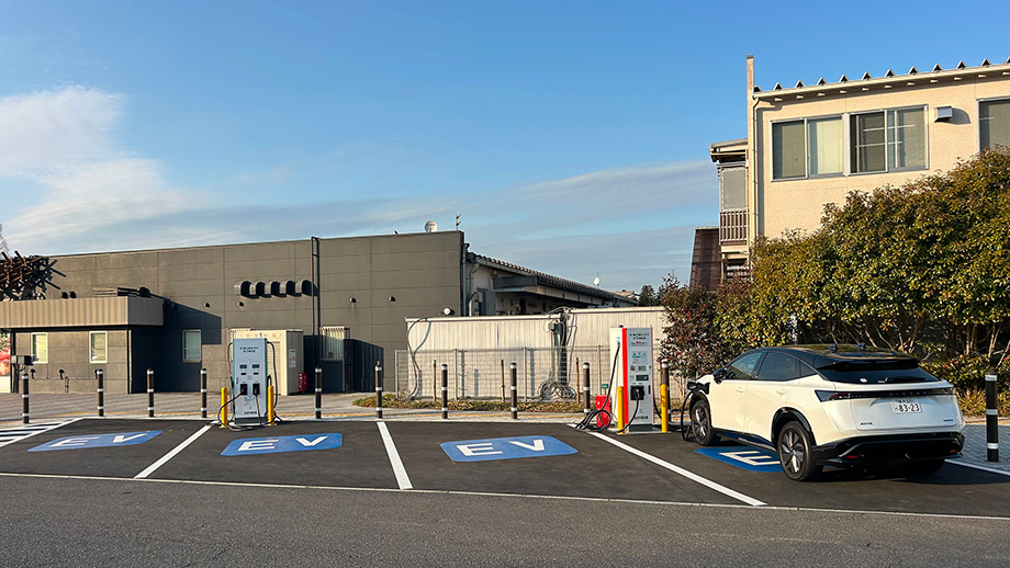 高速道路のSA/PAの急速充電器